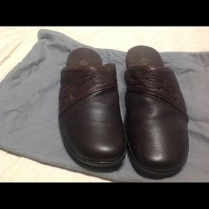 Clark shoes